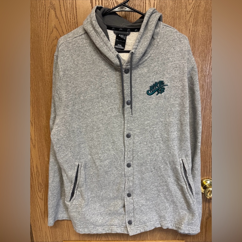 Nike SB Jacket Hoodie 3D Embroidered Logo XXL Grey Button Up Skaters